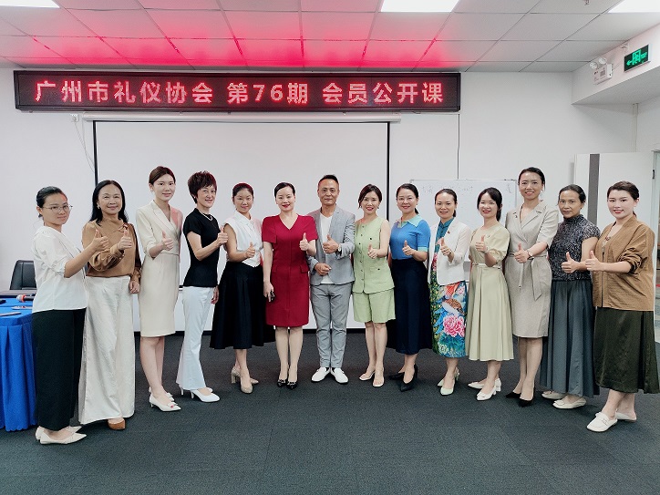 1692597541938589.jpg IMG_20230819_182631.jpg